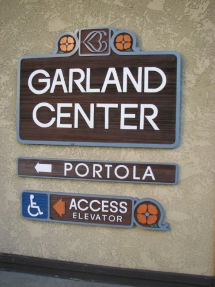 garlandcenter_sign.jpg